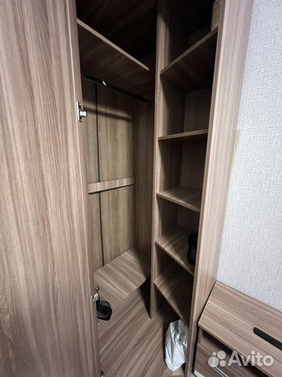 Спальный гарнитур