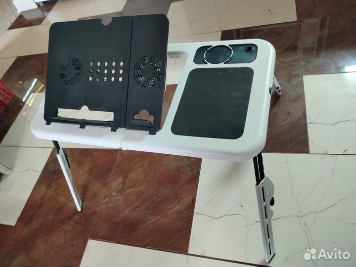 Стол складной компьютерный для дивана