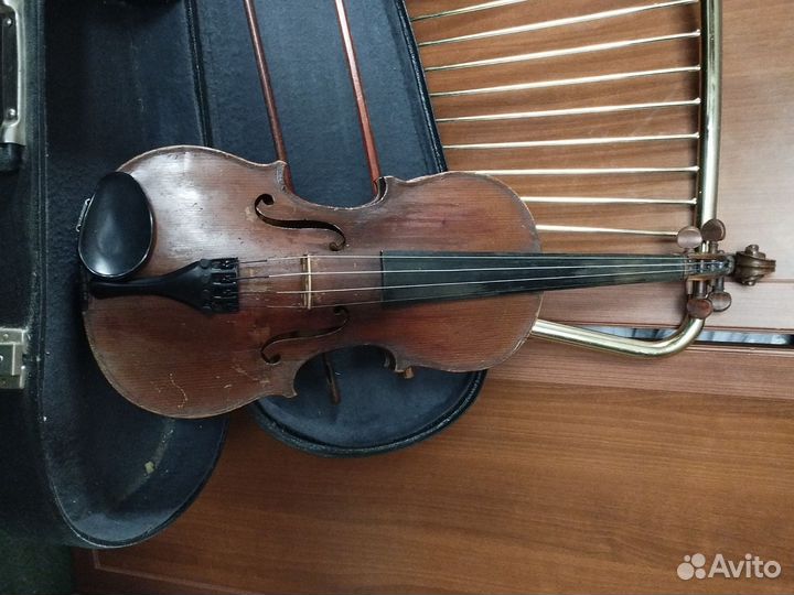 Скрипка 4/4 немецкая мануфактура Забронировано