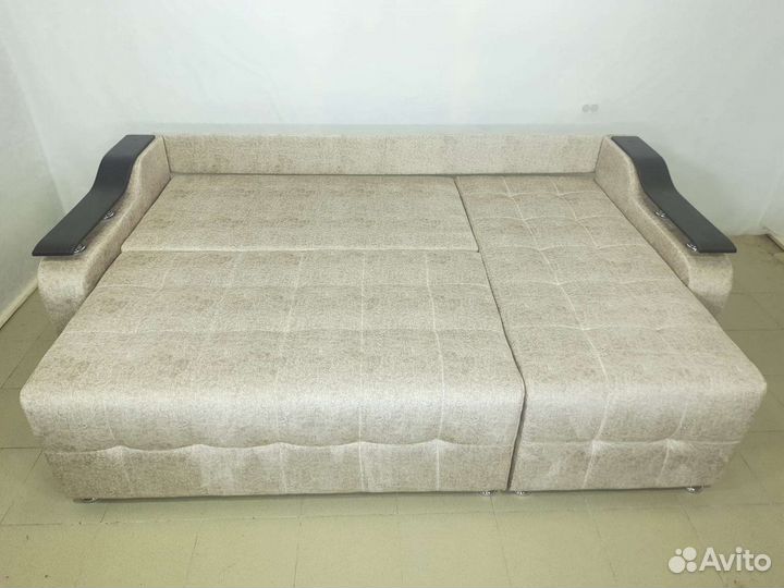 Угловой диван новый