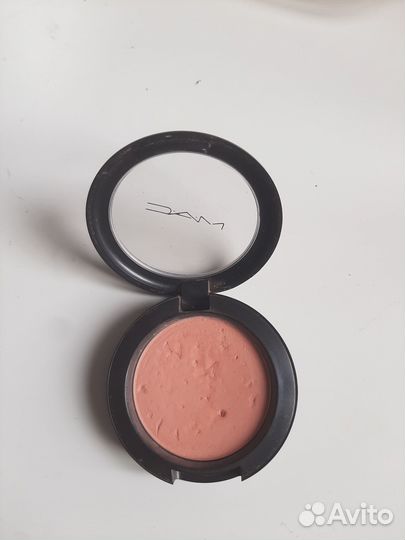 Румяна MAC оттенок melba matte
