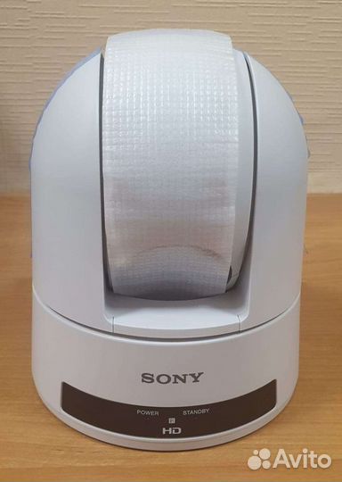 Видеокамера новая sony SRG-300HW