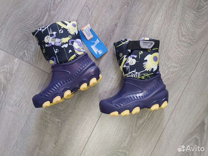 Сапоги новые для мальчика