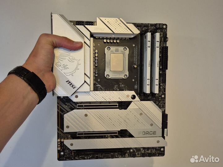 Комплект 13600k, z690, 2x16 6000 cl30