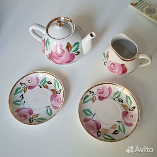 Остатки сервизов б/у: Хохлома, Агашки, Ромбы, рфз