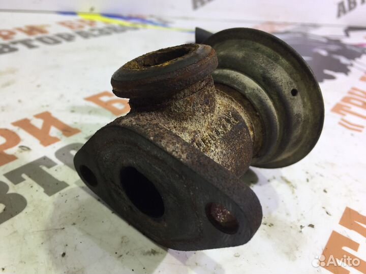 Рено Кангу Клапан EGR