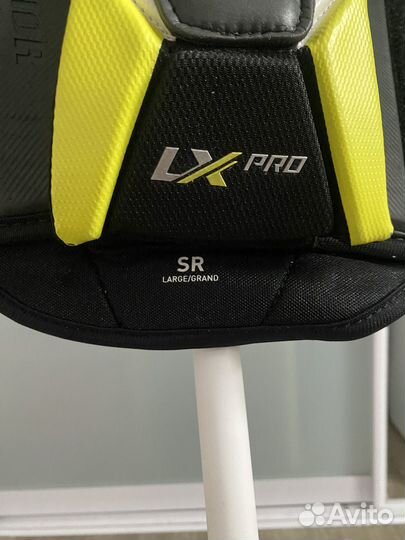 Нагрудник хоккейный sr Warrior