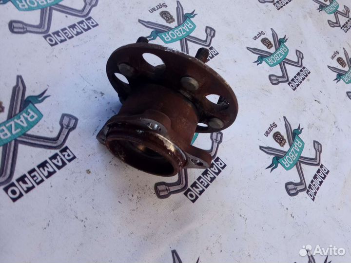 Ступица задняя Lexus RX Toyota Harrier Лексус RX