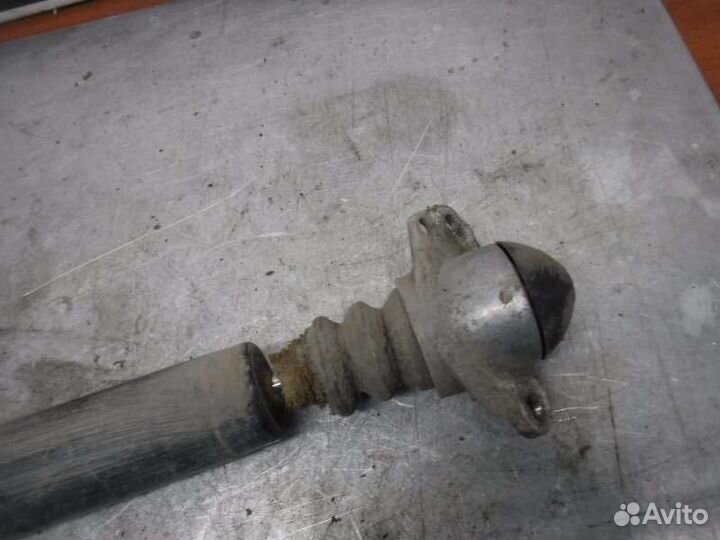 Амортизатор задний правый Volkswagen Golf 4 AHF