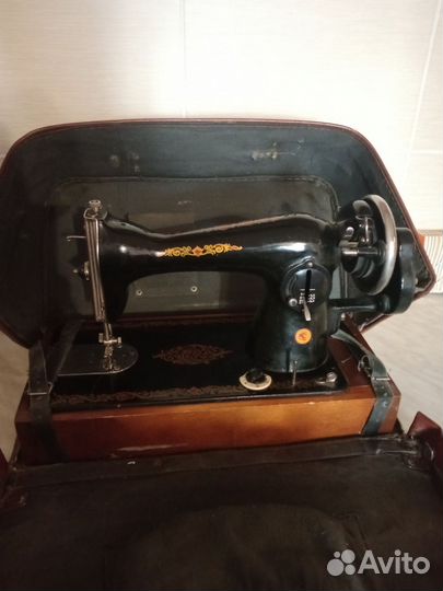 Швейная машина Подольск