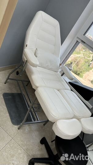 Продаю педикюрное кресло и сухожар б/у