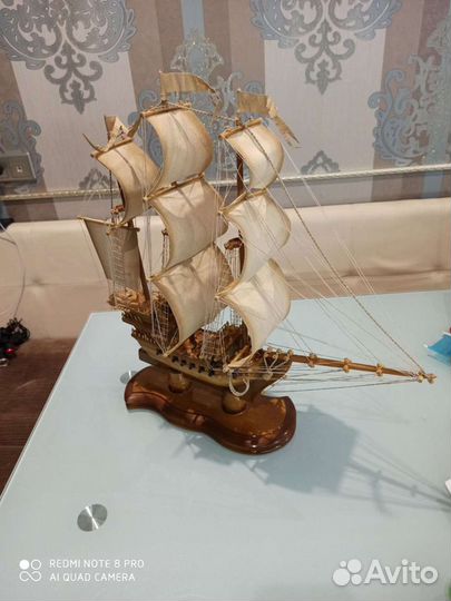 Модель корабля