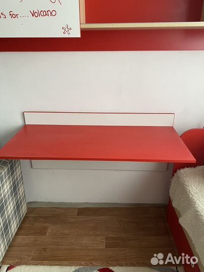 Полка настенная + стол