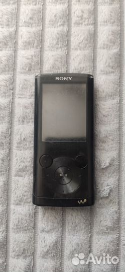 Плеер Sony Walkman NWZ-E453