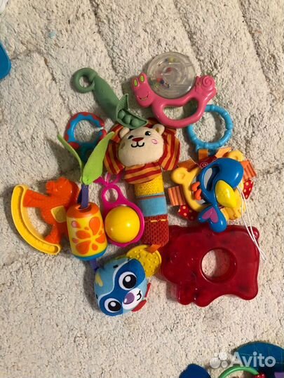 Игрушки погремушки
