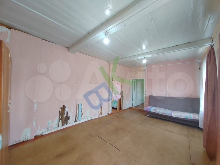 Дом 69,3 м² на участке 9,8 сот.