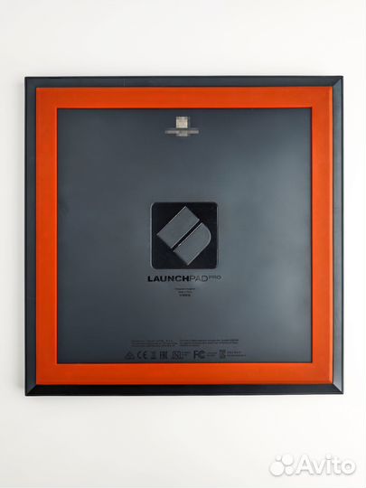 Миди контроллер Novation Launchpad Pro MK3