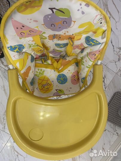 Стул для кормления ребенка