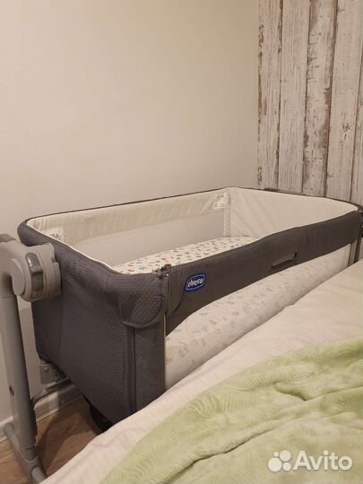 Кроватка Chicco next2me magic с матрацем