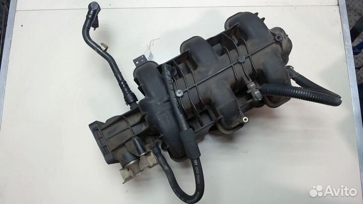 Коллектор впускной Ford Mustang, 2005