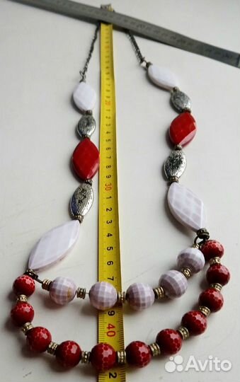 Ожерелье на цепочке бусы