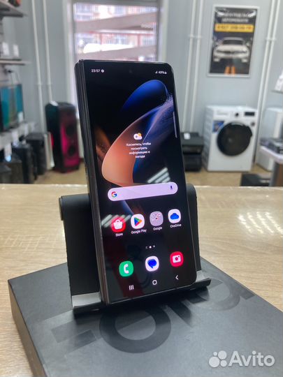 Samsung Galaxy Z Fold4, 12/256 ГБ