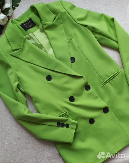 Женский жакет 44-46 размер Barley