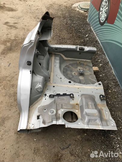 Б/У Б/У Крыло заднее правое G8112HL0MA nissan