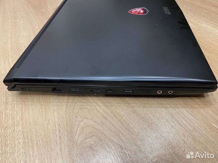 Ноутбук msi gl72 6qf