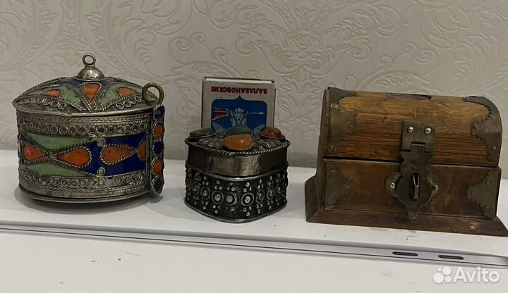 Старинная шкатулка таблетница кокаиница винтаж
