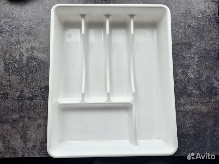 Лоток для столовых приборов