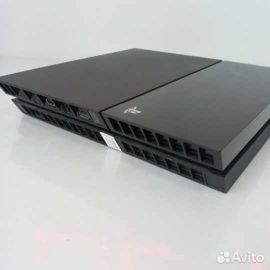 Консоль Playstation 4 Fat 500Гб 2 Геймпада 2 Игры