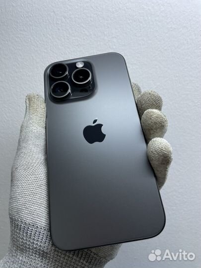 iPhone 15 Pro, 256 ГБ