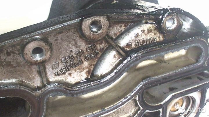 Корпус масляного фильтра Jaguar XF 2007–2012, 2010