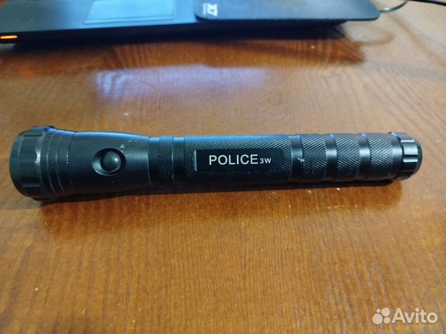 Фонарик Police купить в Москве с доставкой | Хобби и отдых | Авито
