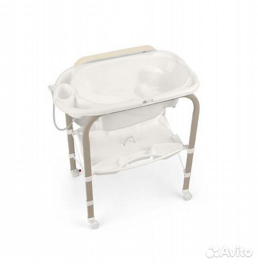 Детская ванночка с подставкой