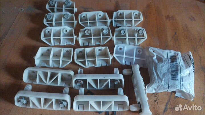 Нисан Кашкай J10 клипсы кронштейны бампера