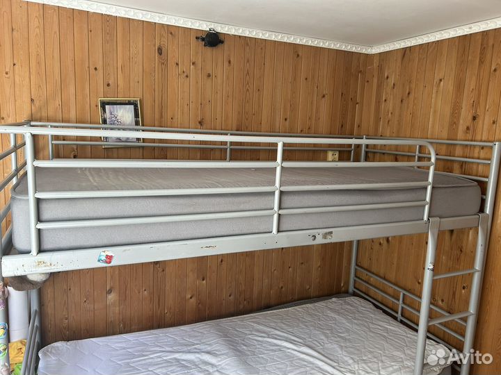 Двухъярусная кровать бу IKEA