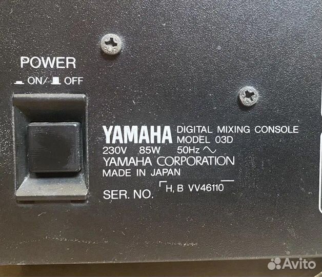 Цифровой микшерный пульт Yamaha 03D