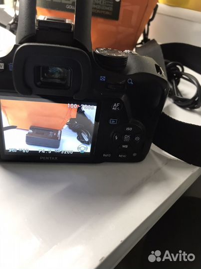 Зеркальный фотоаппарат Pentax K50