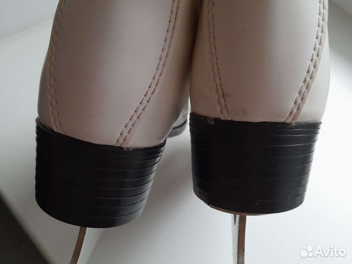 Коньки р37 длина стельки 23,5см Достав Лен.р