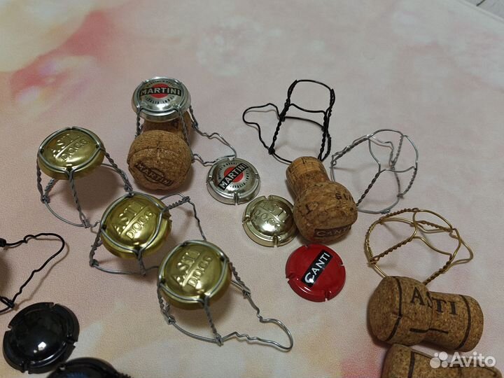 Плакетки мюзле пробки в коллекцию