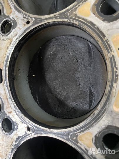 Мотор mercedes 5.5 м 273 961