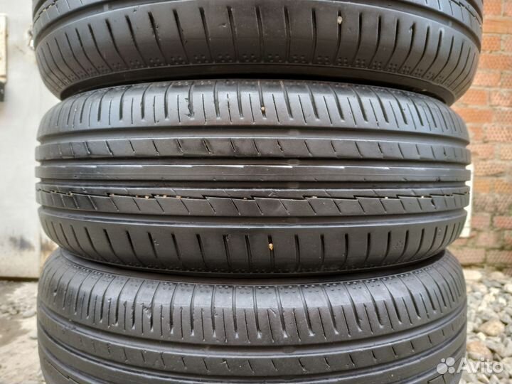 Yokohama BluEarth AE50 215/65 R17