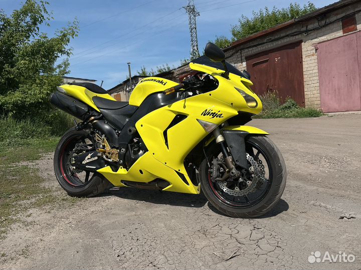Kawasaki zx10r 2006г