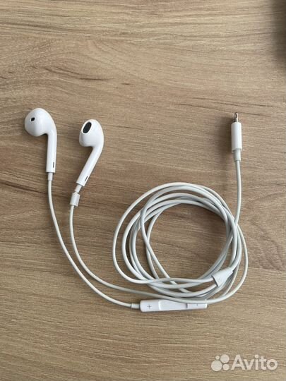 Наушники earpods, akg