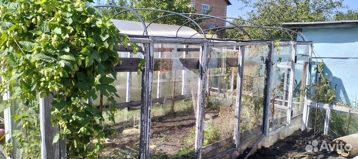 Старые оконные рамы