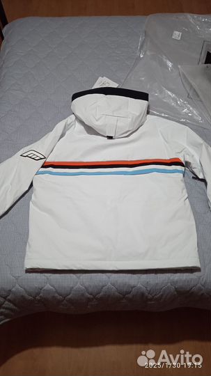 Горнолыжный костюм женский