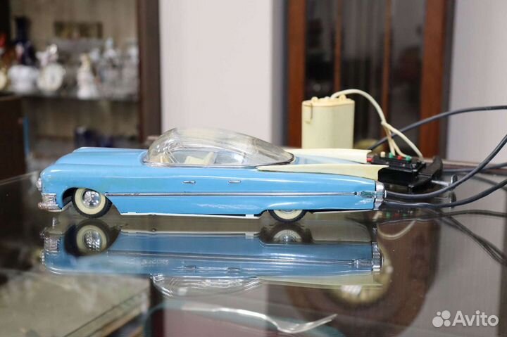 Машина жестяная, детская игрушка Cadillac Eldorado