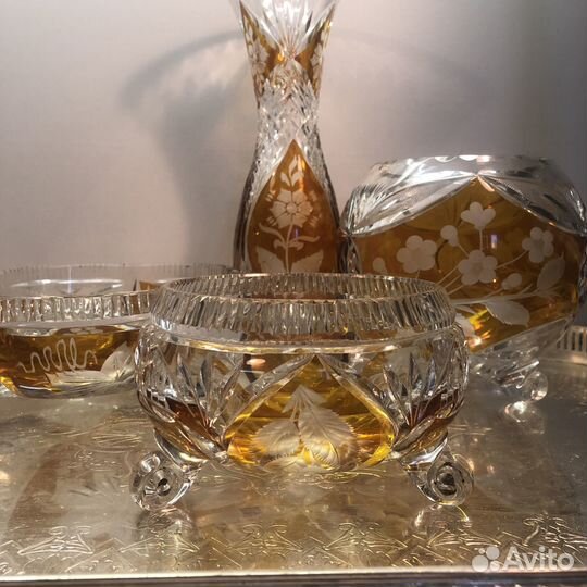 Предметы из желтого хрусталя Германия